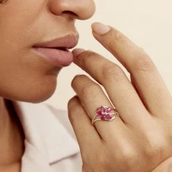 Histoire D'Or Bague Orchidee Or Bicolore Rubis Diamant 11 Histoire D'Or Bague Orchidee Or Bicolore Rubis Diamant -Colliers Fantaisie Soldes B3DF2RR203 model1