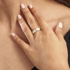 Histoire D'Or Bague Shalanda Or Jaune Diamant 11 Histoire D'Or Bague Shalanda Or Jaune Diamant -Colliers Fantaisie Soldes B3DFJDW0XJ model1