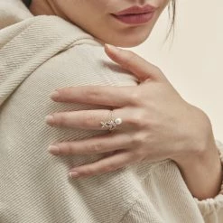 Histoire D'Or Bague Norah Or Jaune Perle De Culture Et Oxyde De Zirconium 11 Histoire D'Or Bague Norah Or Jaune Perle De Culture Et Oxyde De Zirconium -Colliers Fantaisie Soldes B3DFJU2257 model1