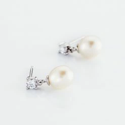 Histoire D'Or Boucles D'oreilles Pendantes Dolores Argent Perle De Culture Et Oxyde 6 Histoire D'Or Boucles D'oreilles Pendantes Dolores Argent Perle De Culture Et Oxyde -Colliers Fantaisie Soldes FAOFBU2098 view2