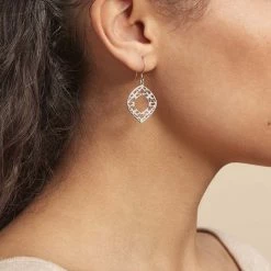 Histoire D'Or Boucles D'oreilles Pendantes Maurizia Argent Blanc 7 Histoire D'Or Boucles D'oreilles Pendantes Maurizia Argent Blanc -Colliers Fantaisie Soldes FAOFBW0661 model0