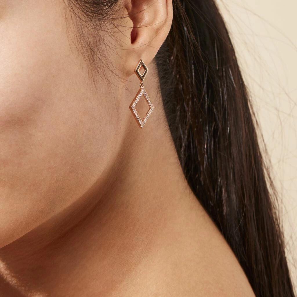 Histoire D'Or Boucles D'oreilles Brody Plaqué Or Jaune Oxydes De Zirconium 4 Histoire D'Or Boucles D'oreilles Brody Plaqué Or Jaune Oxydes De Zirconium – Image 4